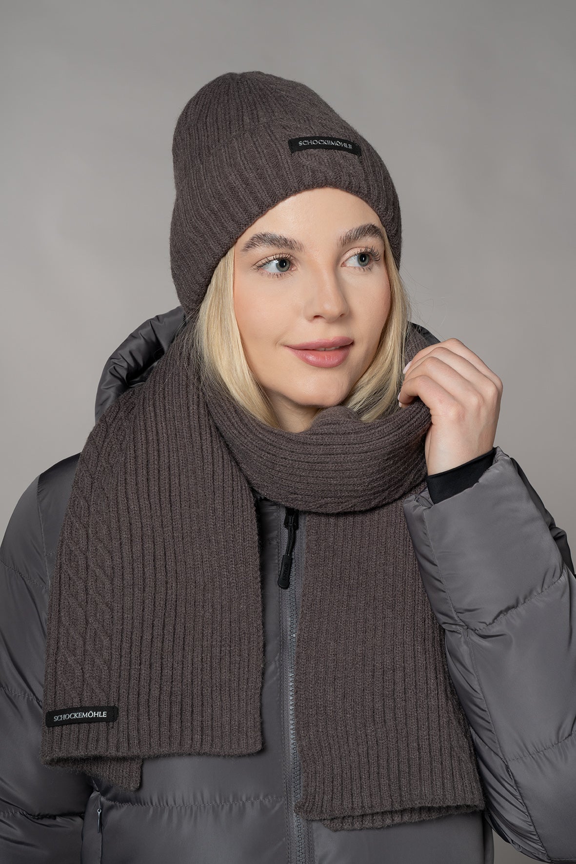 SCHOCKEMOHLE SPORTS BRAIDED SCARF