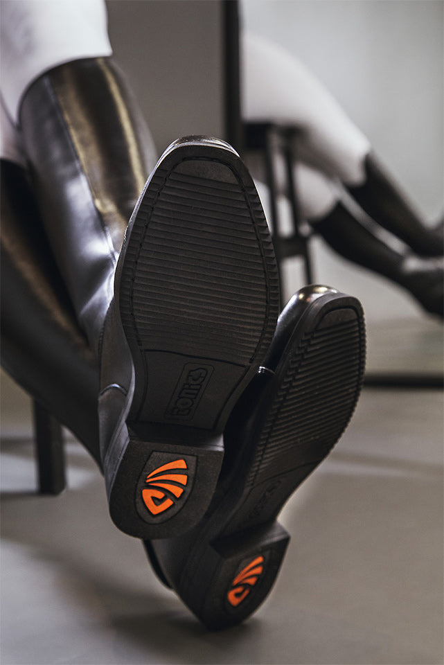 TONICS TALL BOOT - GRAVITY