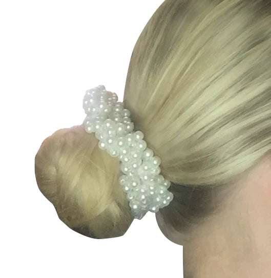 HAMAG ROPE OF PEARLS HAIR BUN SCRUNCHIE