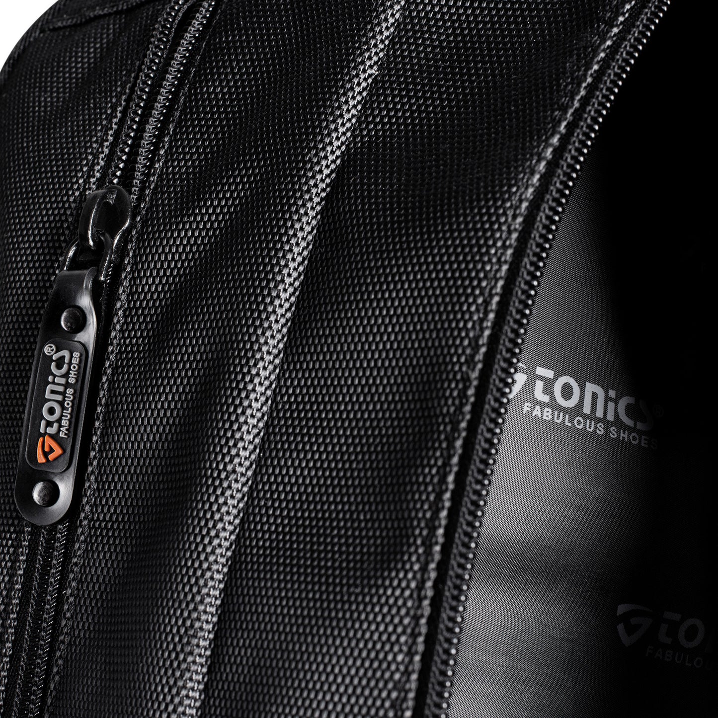 TONICS BOOT BAG