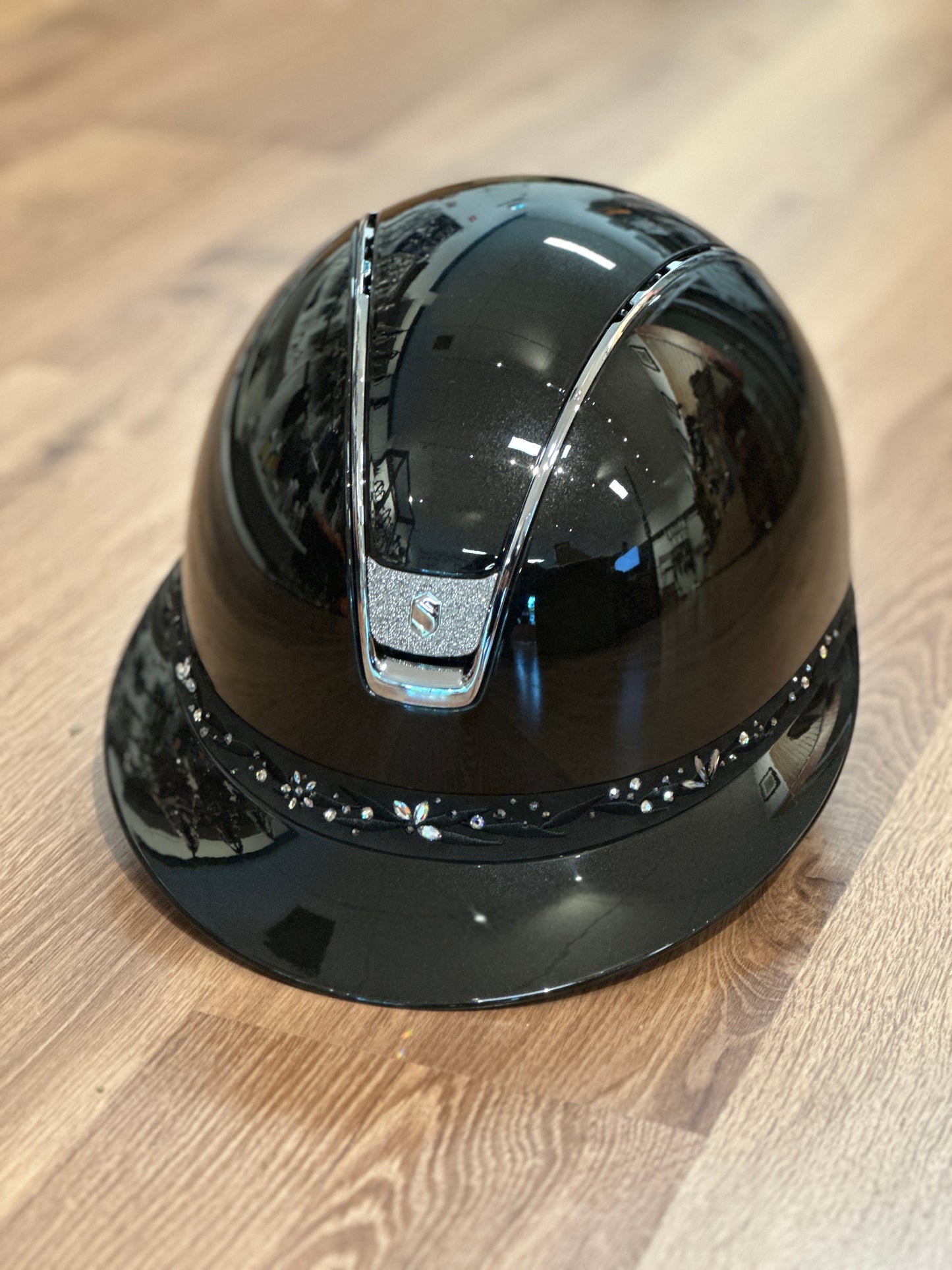 SAMSHIELD CUSTOM MISS SHIELD 2.0 BLACK FLOWER SWAROVSKI CRYSTAL BLAZON