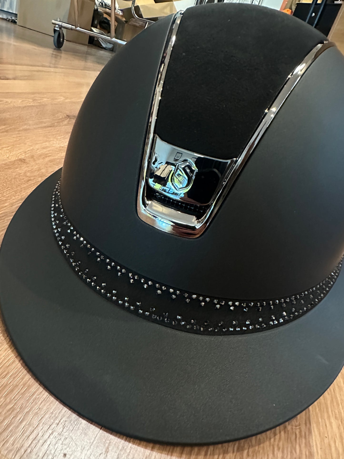 SAMSHIELD 2.0 MISS SHIELD BLACK ALCANTARA TOP WITH TIARA FRONTAL BAND